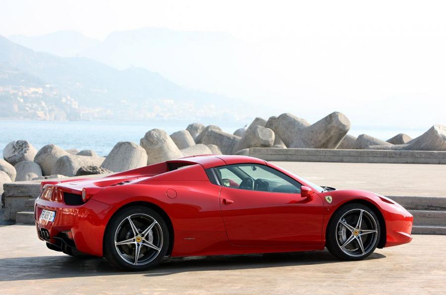  Ferrari 458 Spider 2012 года  (фото 126 из 136)